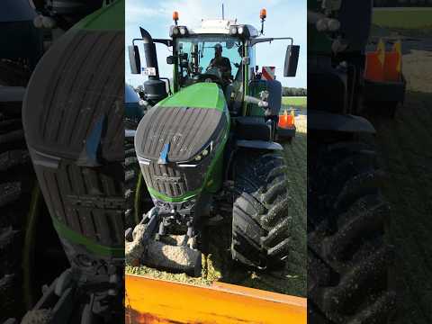 #fendt1050 #johndeere #landwirtschaft #ernte #tractor #maisernte  #2023 #fendt #maishäckseln #krone