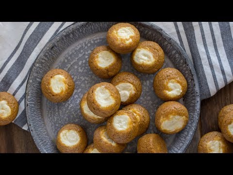 Mini Pumpkin Cheesecake Muffins