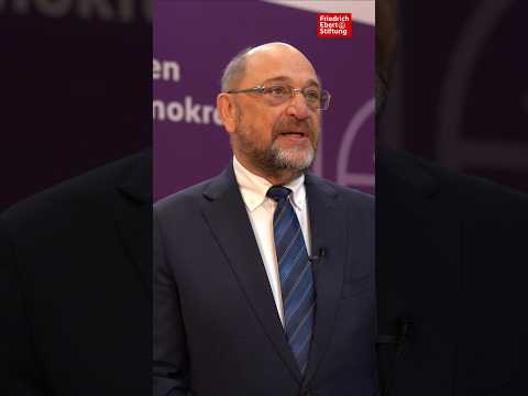 Martin Schulz über Demokratie und soziale Gerechtigkeit | #demokratie  #shorts