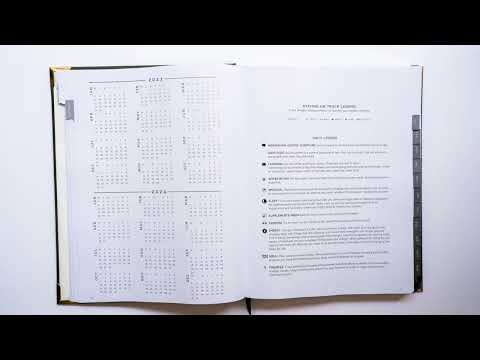 2023 STARTplanner Casebound Weekly (Dated) - Peek Inside