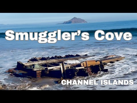 HIKING TO SMUGGLERS COVE - CHANNEL ISLANDS CA