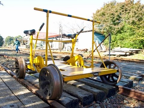 軌道自転車（小湊鐵道 養老渓谷駅）2013.11.16