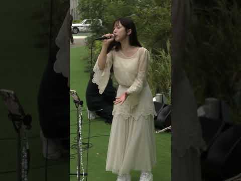 【横浜マリンタワー路上ライブ】春はゆく/Aimer　cover by AiAi　　春はゆく#Aimer  #ssw ＃素敵な歌声＃AiAi＃あいあい＃パワフルボイス＃歌うま#美人＃横浜マリンタワー