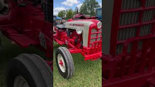 One Nice Ford Tractor #tractor #vintagetractor #fordtractor #shorts