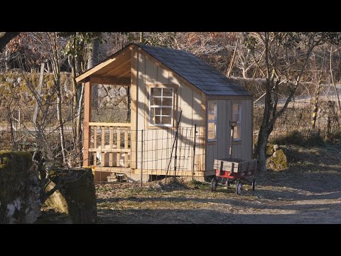 Living in the country, building a small hut!