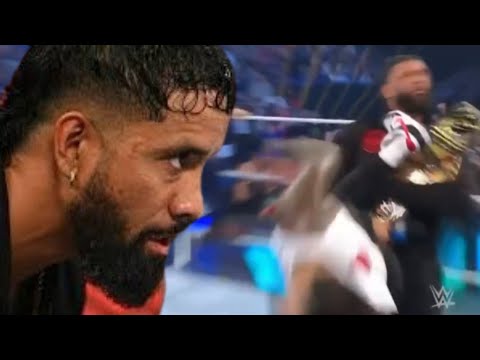 JEY USO SUPERKICKS ROMAN REIGNS, HE MAKES HIS CHOICE ON WWE SMACKDOWN