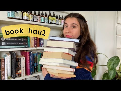 A Local Bookstore Haul (French Culture, Seasonal Living, ACOTAR, + more)