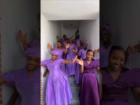 They understood the assignment #wedding #bridesmaids #dance #bridesmaiddance #fashion #asoebi #rema