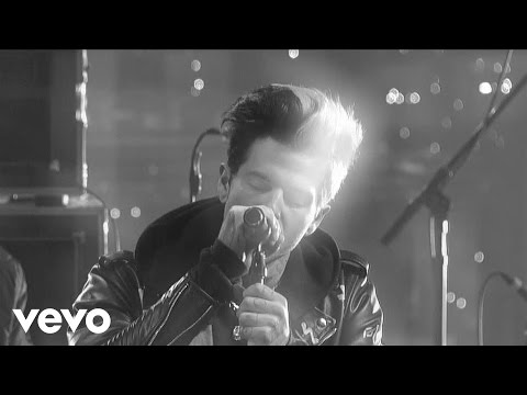 The Neighbourhood - How (Live on Letterman)