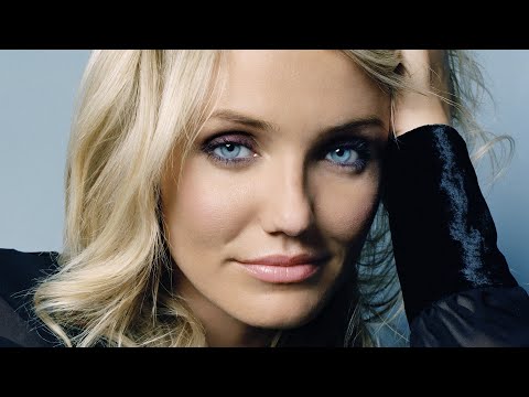 SEXY CAMERON DIAZ PHOTOS: Pantyhose, Stockings, Tights,Heels, Mini Skirt,MiniDress