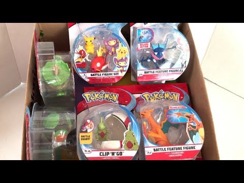 Unboxing New Wicked Cool Toys Pokemon Figures Charizard Greninja Pikachu Aipom Magikarp Charmander