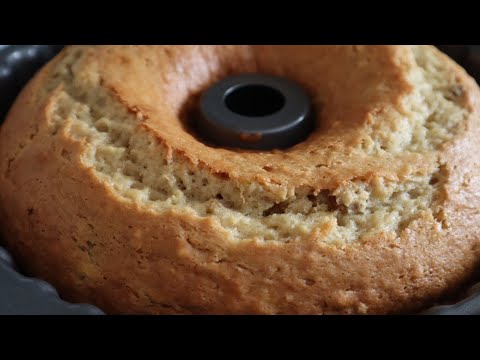 How to Make Banana Bread | Bundt Pan Banana Bread