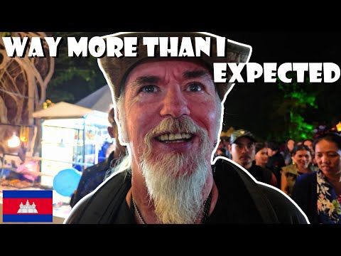 Vlog - E215 - "My First Water Festival (Bon Um Touk) "  🇰🇭  Siem Reap