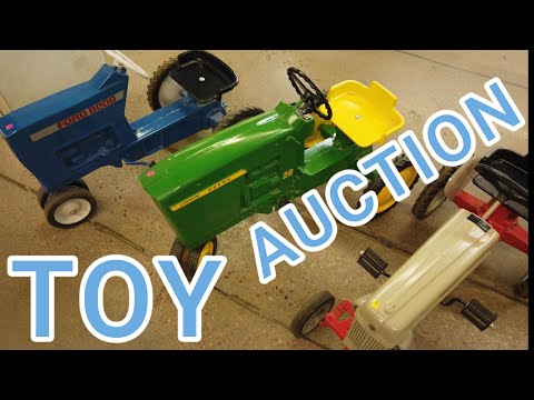 Massive Great Plains Toy Auction John Deere, Tonka, Peddle Tractors 800 Toys