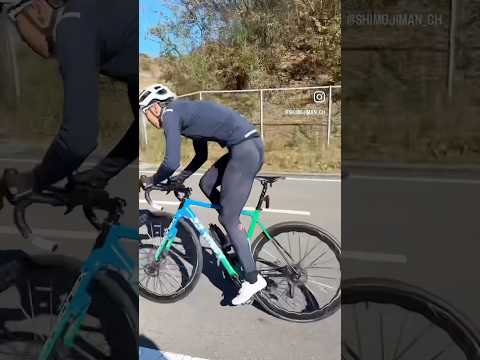 登り坂をダンシングで加速 #cycling #shorts