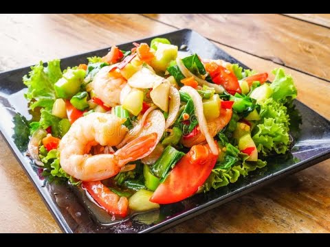 Avocado and shrimp salad