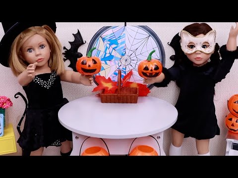 Wednesday and Enid SPOOKTACULAR Halloween craft adventure! Play Dolls