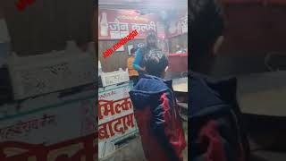 kulhad wala dudh #jain #viralvideo #milkybar #modinagarnews #femousstatus