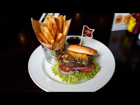 Singapore’s first gold burger is available at Hard Rock Cafe Sentosa