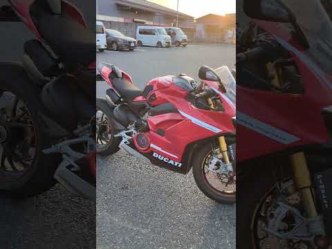 Ducati panigalev4s