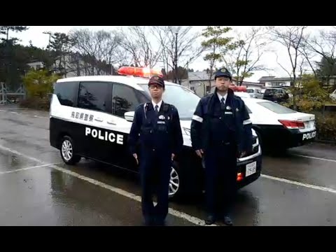 珠洲市宝立町鵜飼付近における特別自動車警ら部隊（鳥取県警察）のパトロール状況