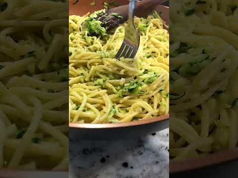 WHAT!? Zucchini in Pasta!