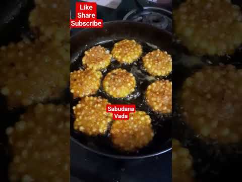 sabudana vada l #sabudanavada #sabudanarecipe #viral #youtubeshorts #shorts #foodshorts #foodies