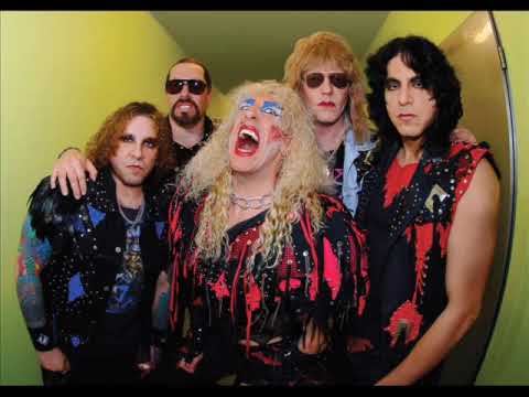 Twisted Sister - We're Not Gonna Take It / Oh Come All Ye Faithful - Stereo Comparison