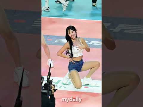 추위 녹이는 화끈한 응원 '이수진 치어리더' #이수진 #이수진치어리더