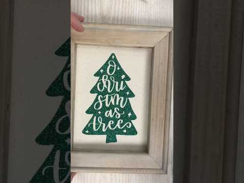 Make a reverse canvas for the holidays in minutes! #cricut #christmas