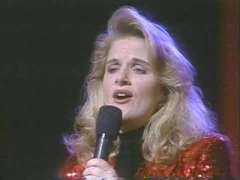 Trisha Yearwood - Sweet Little Jesus Boy