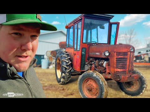 AUCTION FIND! Putting some old school equipment to work moving hay!