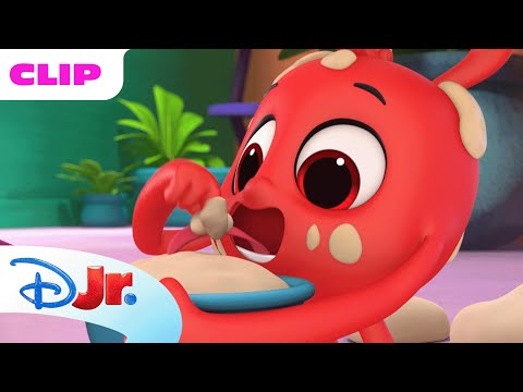 Morphle and the Magic Pets "The Cake Mistake" Episode Clip | @disneyjr x @Morphle