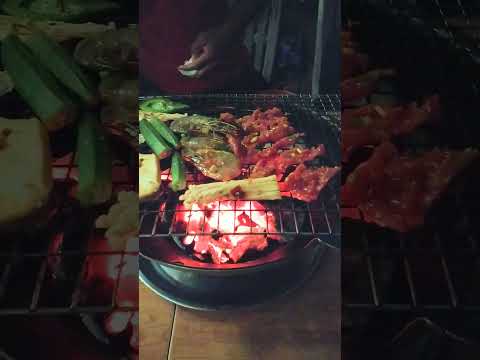 Khmer 🇰🇭 Coal Cookin #food #siemreap #shortvideo #foodie #shorts #short #bbq #cambodia