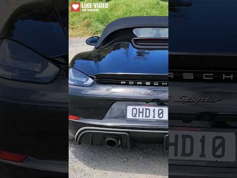 Porsche 718 Spyder at the Beach ⛱️ #porsche #porsche718 #718spyder #spyder #caymangt4 #gt4 #718gt4