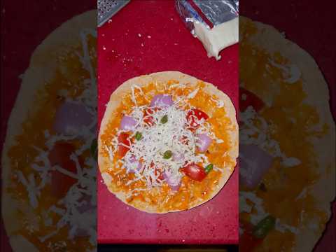 बची हुई रोटी का बनाये Testy Nasta Roti Pizza..😋 #youtubeshorts #ytshorts #shorts #short