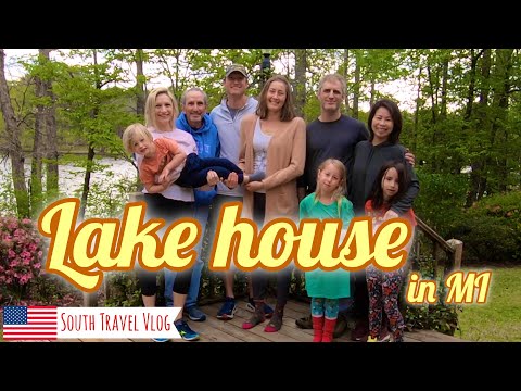 DOWNTOWN VICKSBURG & BROTHER'S LAKEHOUSE [South Travel Vlog Part 7]