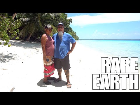 How My Friend Willie Became a King (in Micronesia)