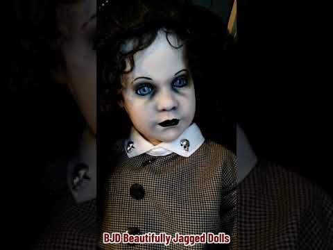 Halloween Creepy Doll Costume & Face Paint #shorts 🎃