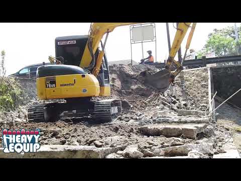 Mini PC78 cleaning debris from unloaded dumper truck| JENGGER WILAH, KANDANG JAGO bukan JAGO KANDANG