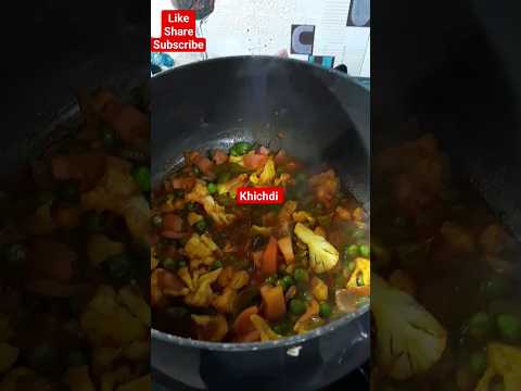 masala khichdi l #khichdi #masalakhichdirecipe #viral #youtubeshorts #shorts #shortvideo #cooking