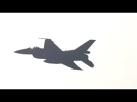 芦屋基地航空祭2015 F-2 機動飛行