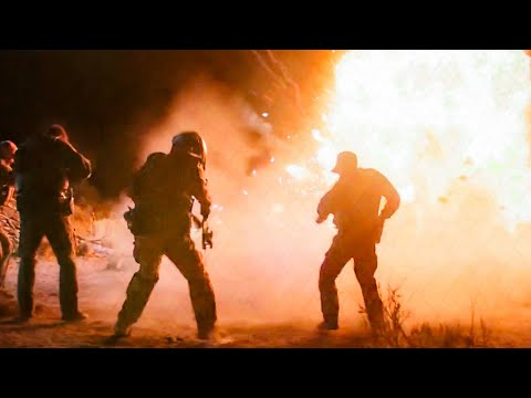 Explosions At The Border | Sicario: Day of the Soldado (Josh Brolin, Benicio Del Toro)