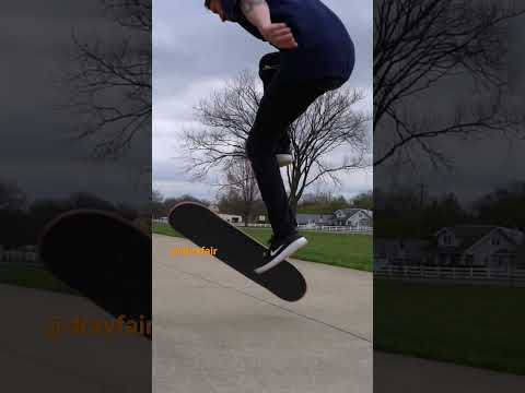 How To Pressure Flip PT.2 #skateboardingisfun #skate #skateboardingtutorials #sk8 #skateboarding