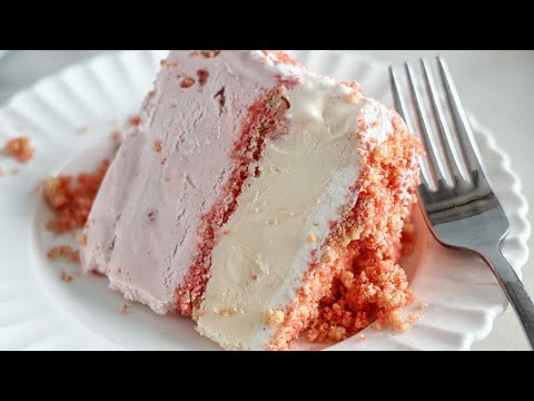 Tempting Taste Buds with Homemade Strawberry Crunch Ice Cream Cake