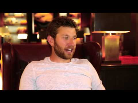 Brett Eldredge Interview - The Warner Sound Sessions (Live at CMA Fest)