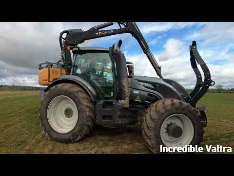 2019 Valtra T234 Versu 7.4 Litre 6-Cyl Diesel Tractor (235/250 HP) with Kronos Lumber Crane