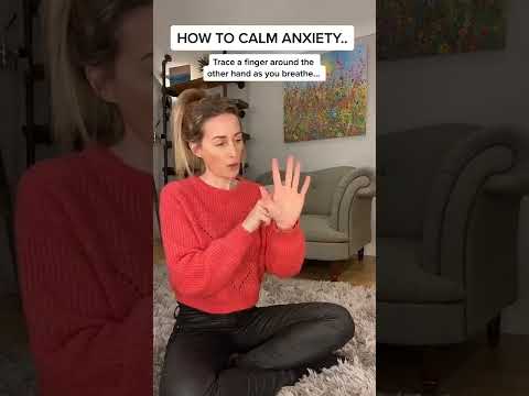 Quick Hack To Calm Anxiety From A Psychologist