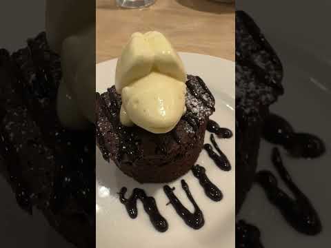 Lava Cake 😋😋😍 #yummy #lavacake #short #shorts