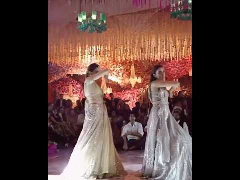 Hay meri aankhen raat bhar kare batatein teri | Bride and sister dance wedding #bride #bridetobe